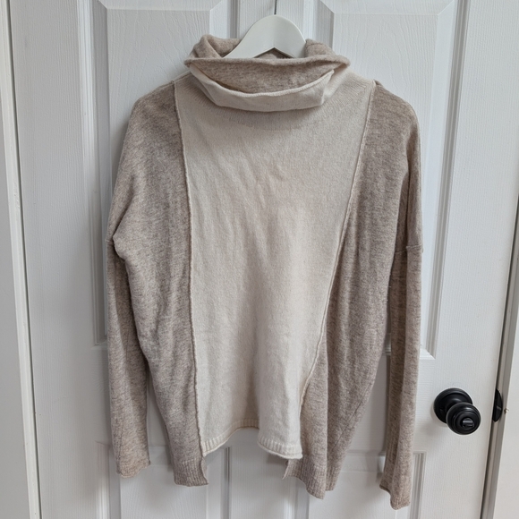 Mantovani Studio Sweaters - Mantovani Studio Cashmere Cowl neck Sweater